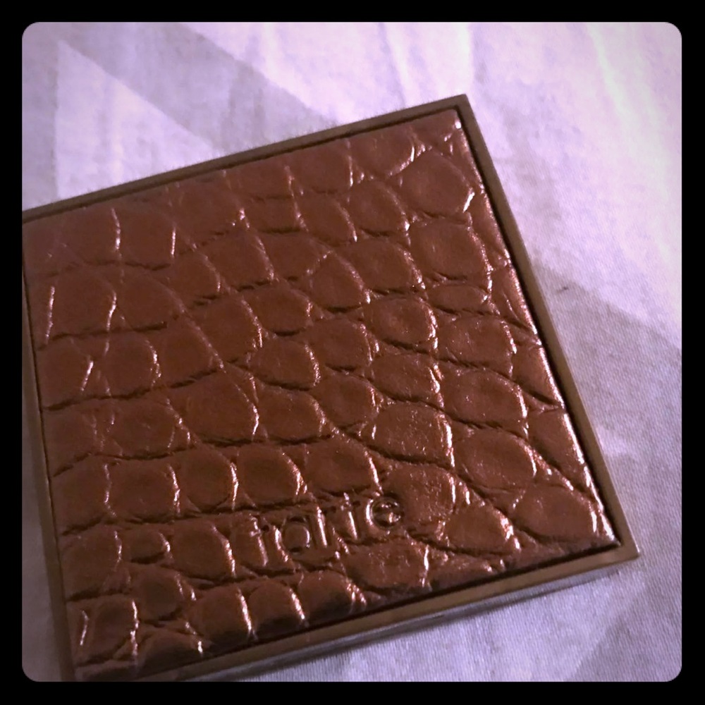 tarte bronzer